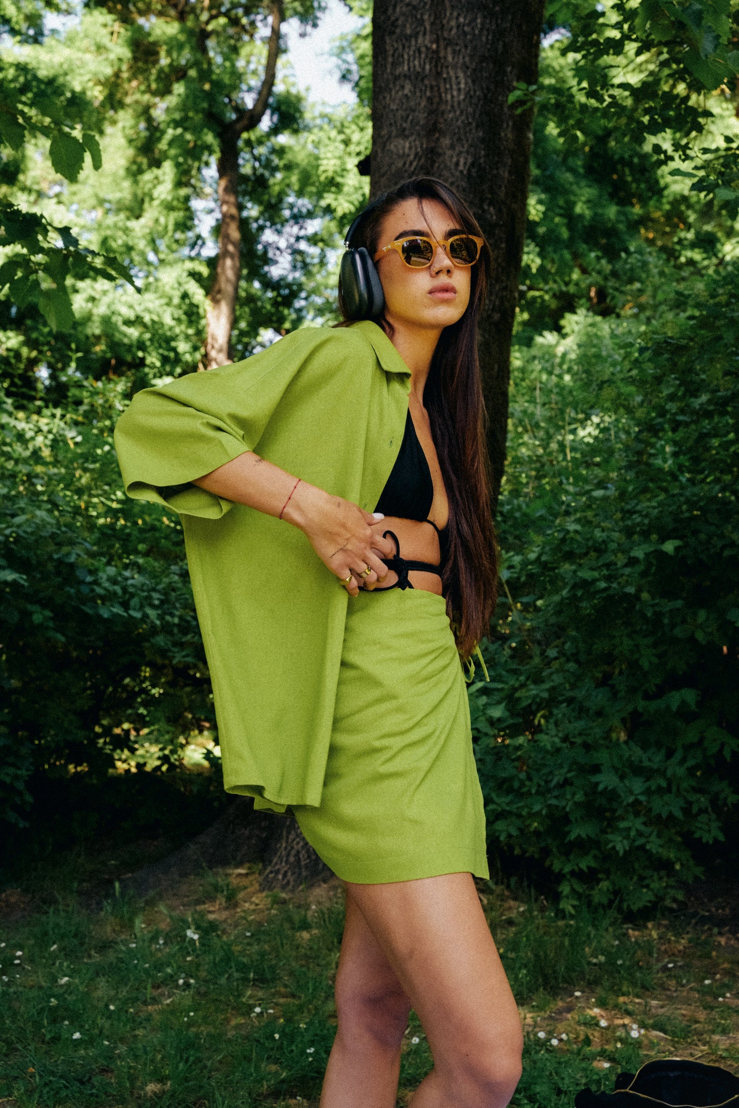 GREEN SHIRT
