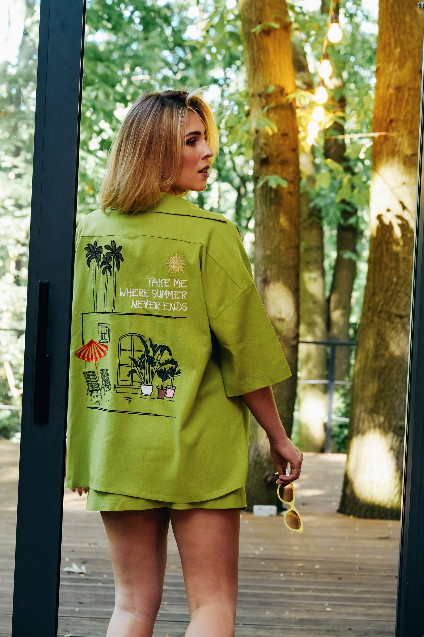 GREEN SHIRT