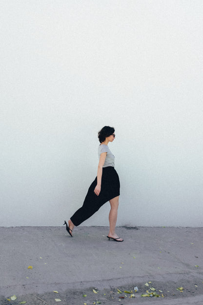 BLACK SKIRT