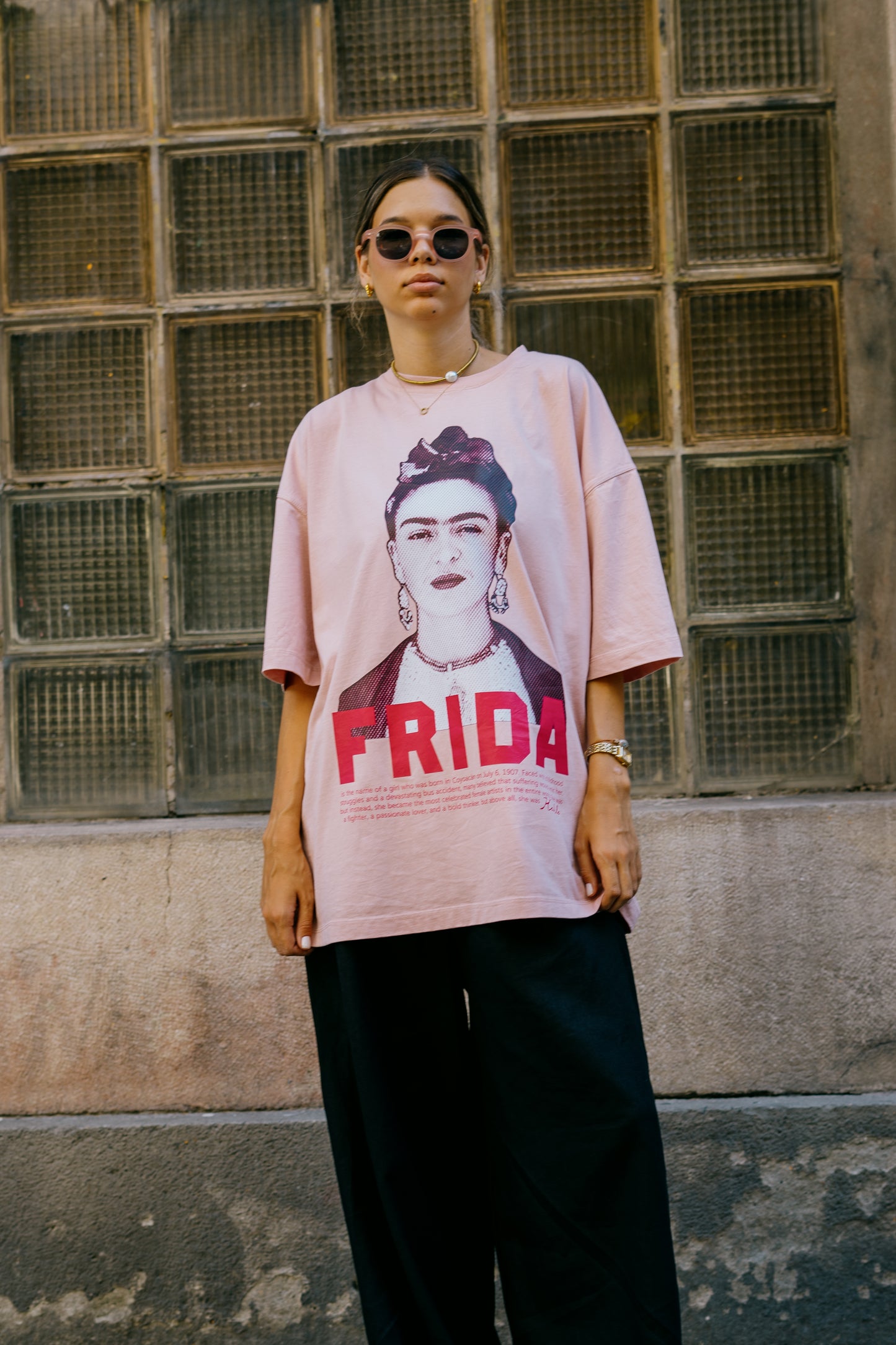 FRIDA T-SHIRT
