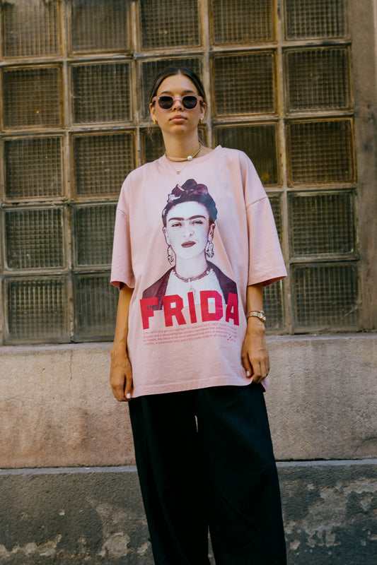 FRIDA T-SHIRT